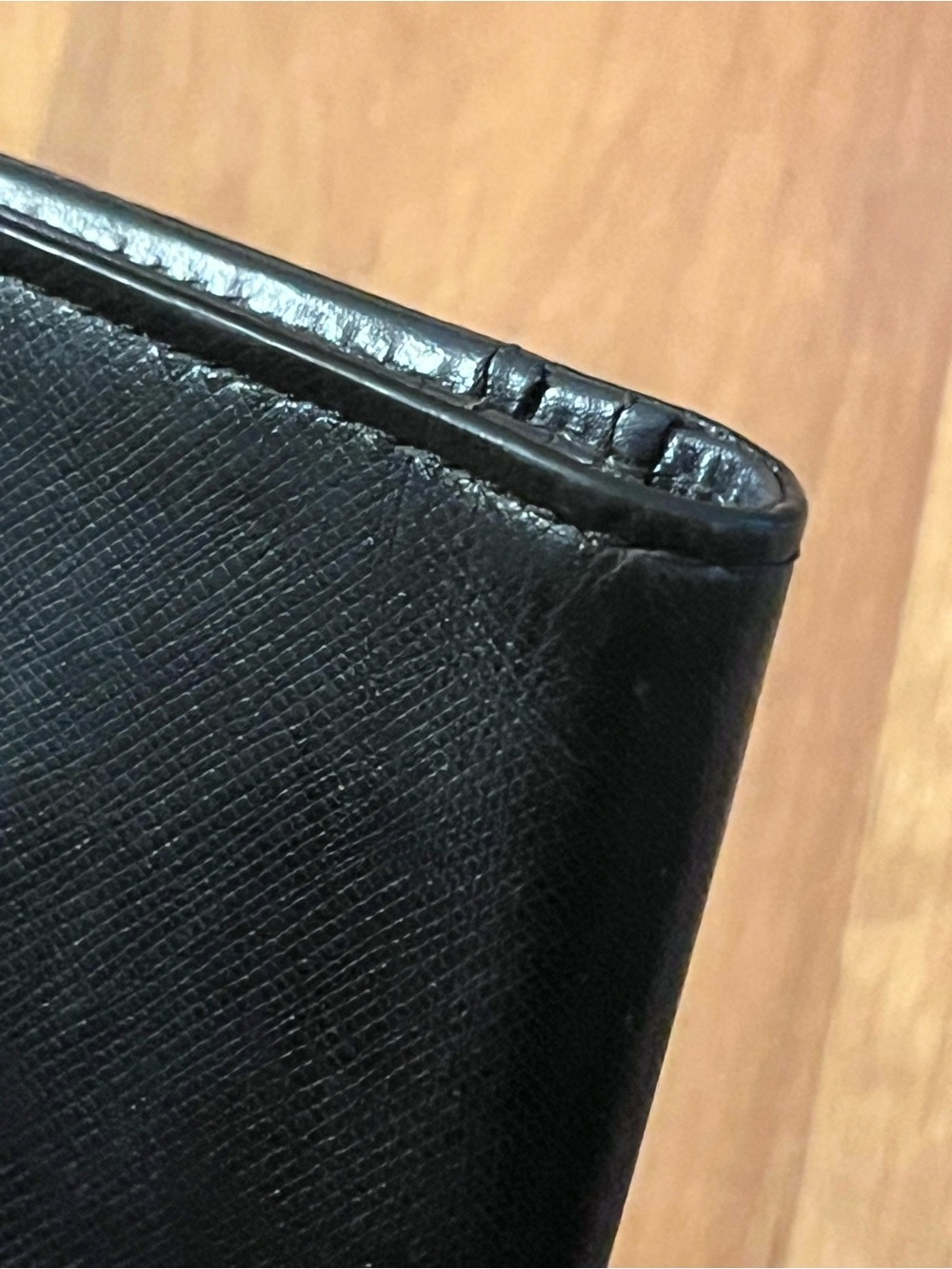 kate spade Black Saffiano Zip Wallet with Gold Logo - Picture 7 of 8